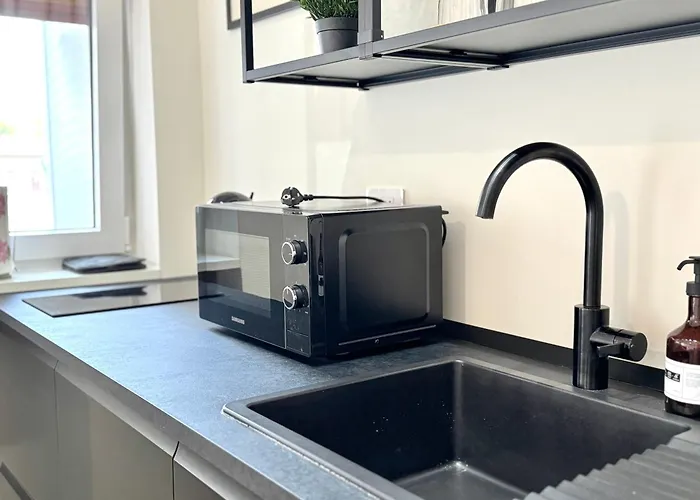 My E Moderno בארי